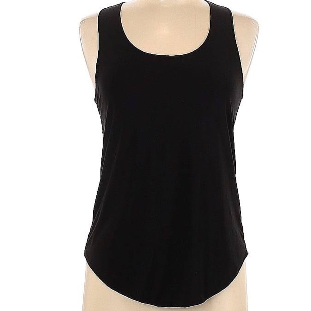 Onzie black workout tank